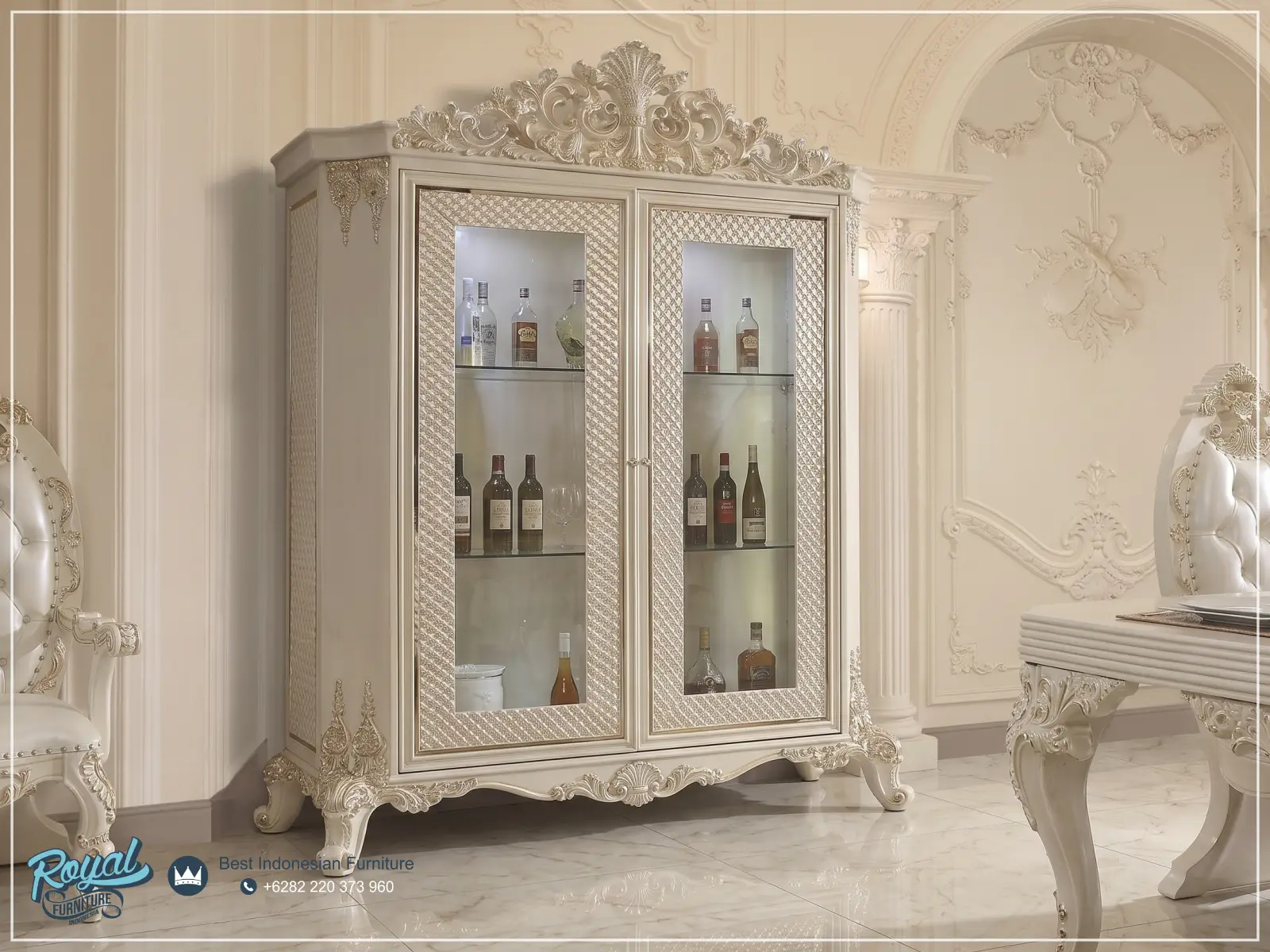 Display Cabinet Lemari Hias Kaca Dining Set Meja Makan Klasik Mewah Ukiran Jepara Royal Luxury Ivory Gold Terbaru